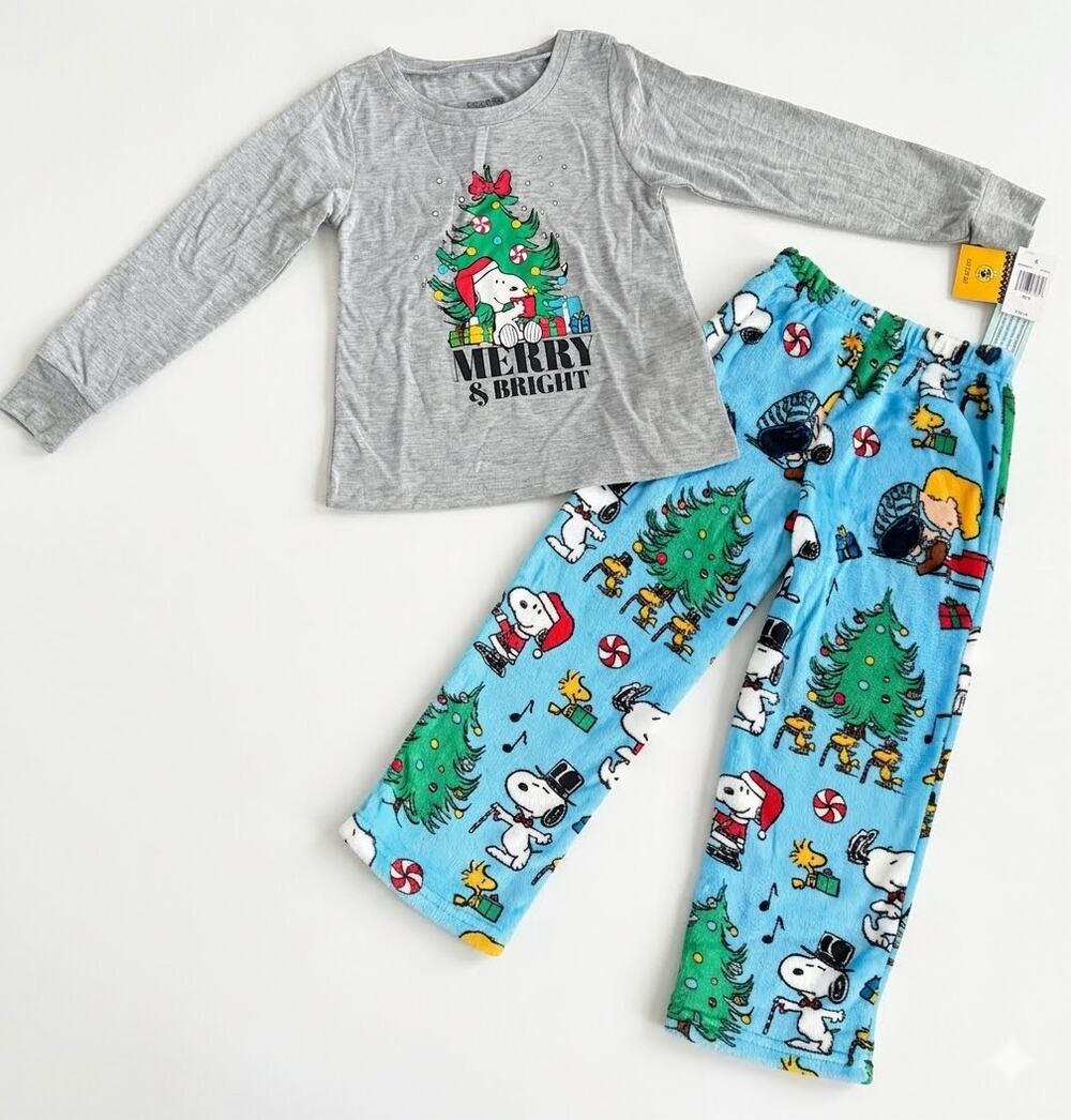 NEW! L/12Peanuts Snoopy Christmas Family Matching Pajama Set